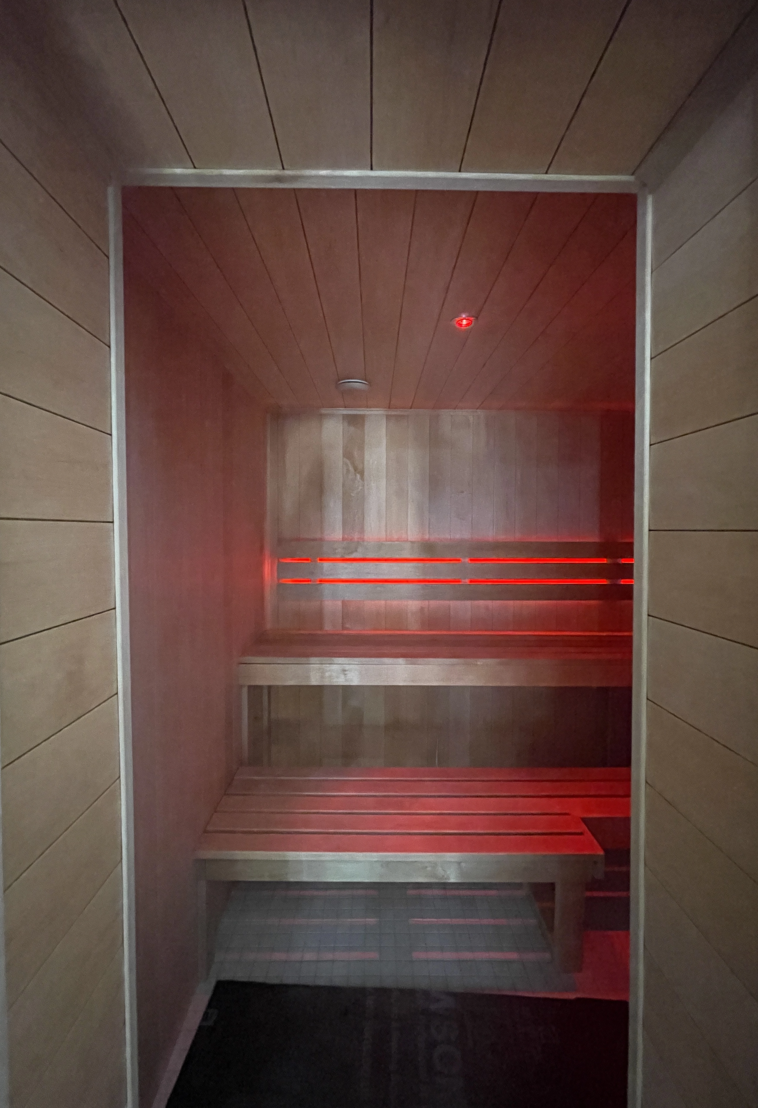 Bespoke Sauna thumbnail