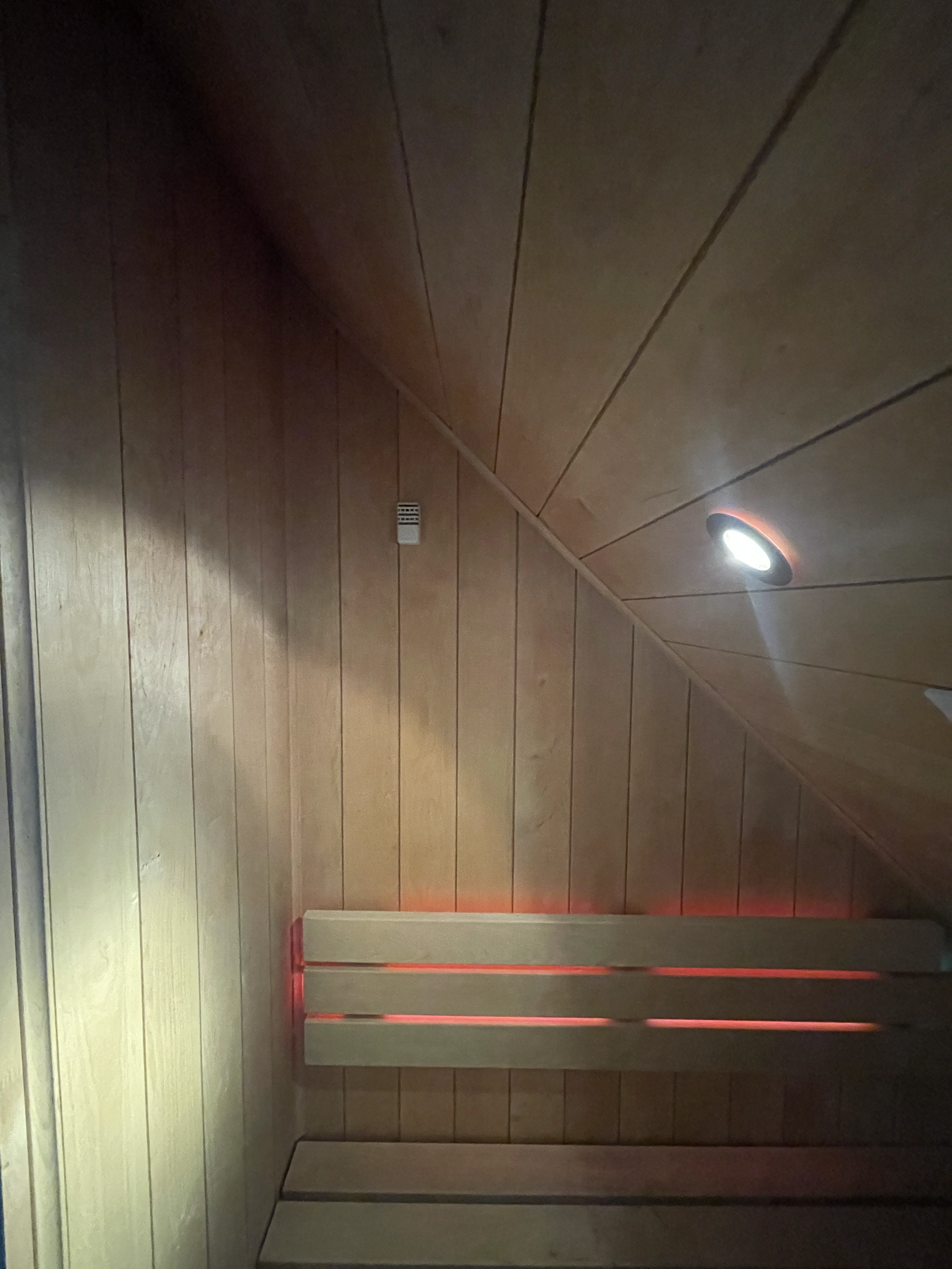 Bespoke Sauna thumbnail