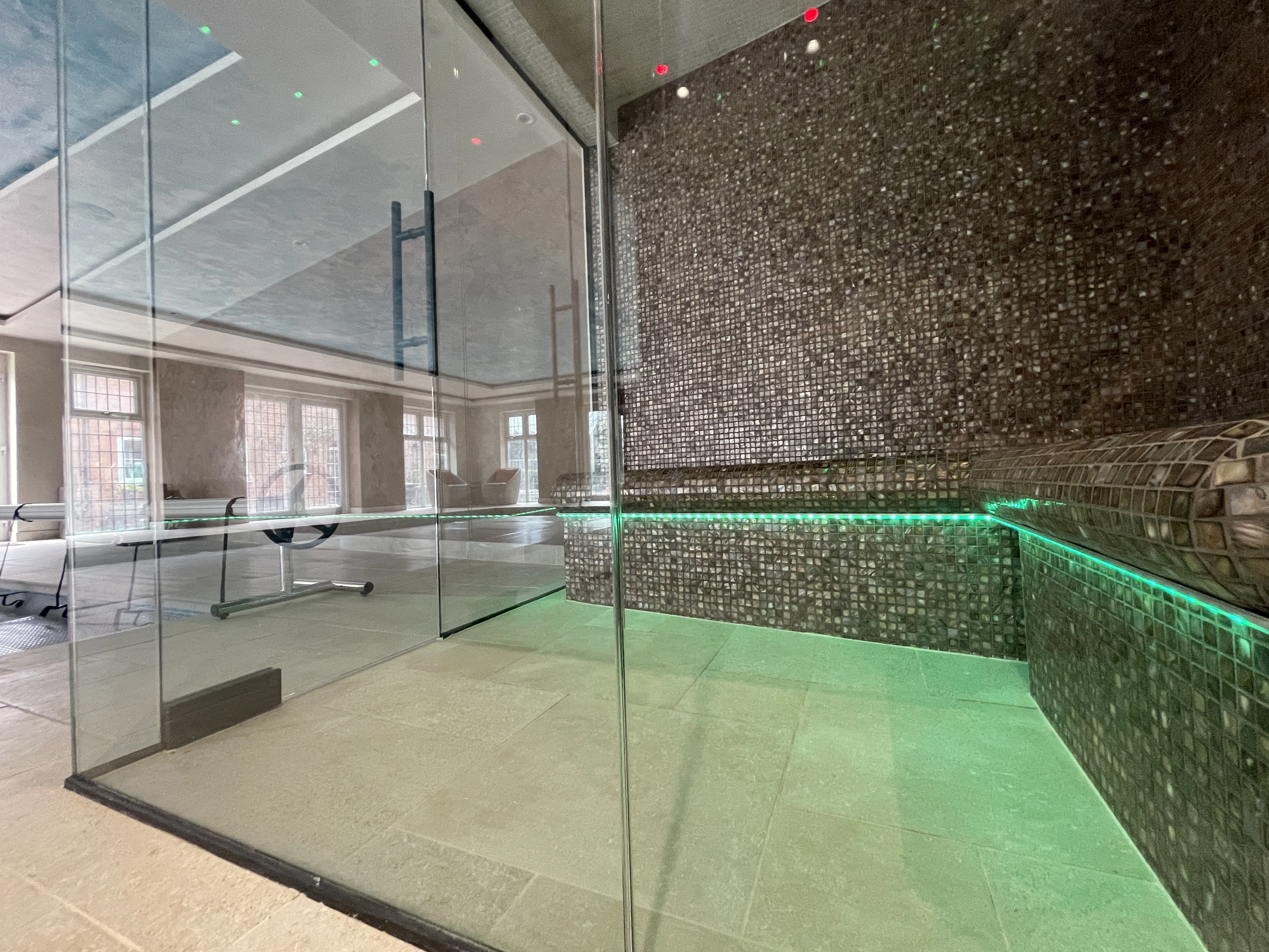 Bespoke Steam Room thumbnail