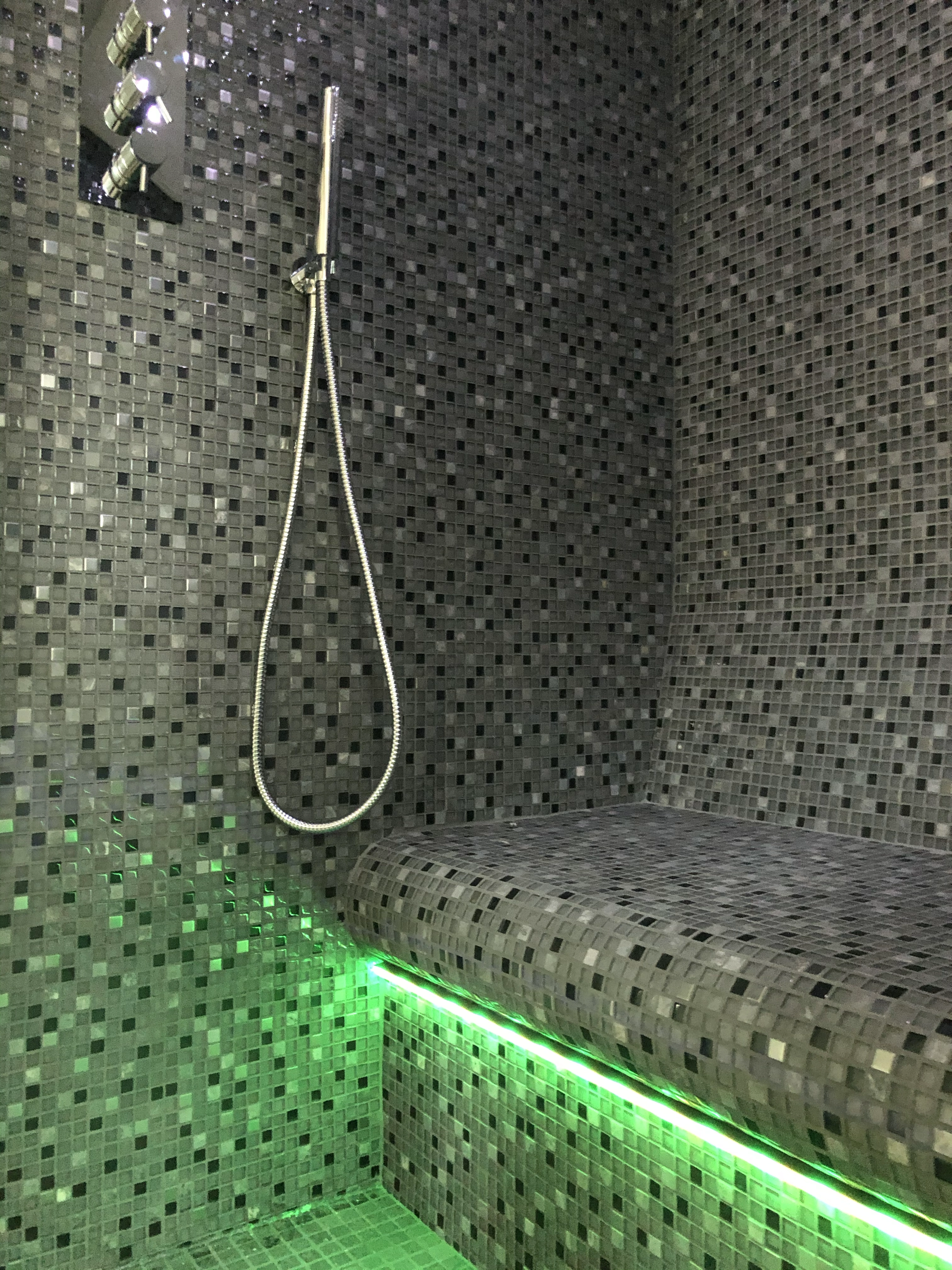 Bespoke Steam Room thumbnail