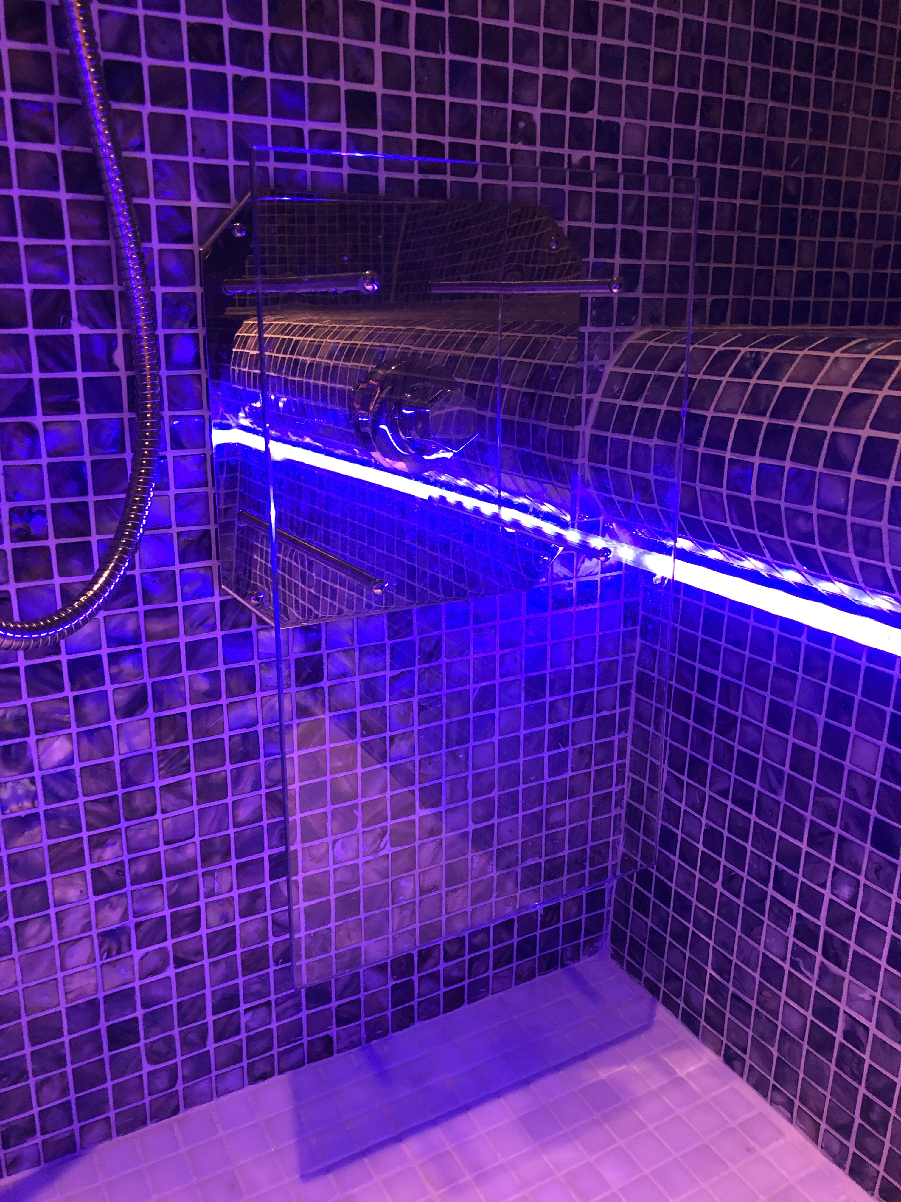 Bespoke Steam Room thumbnail