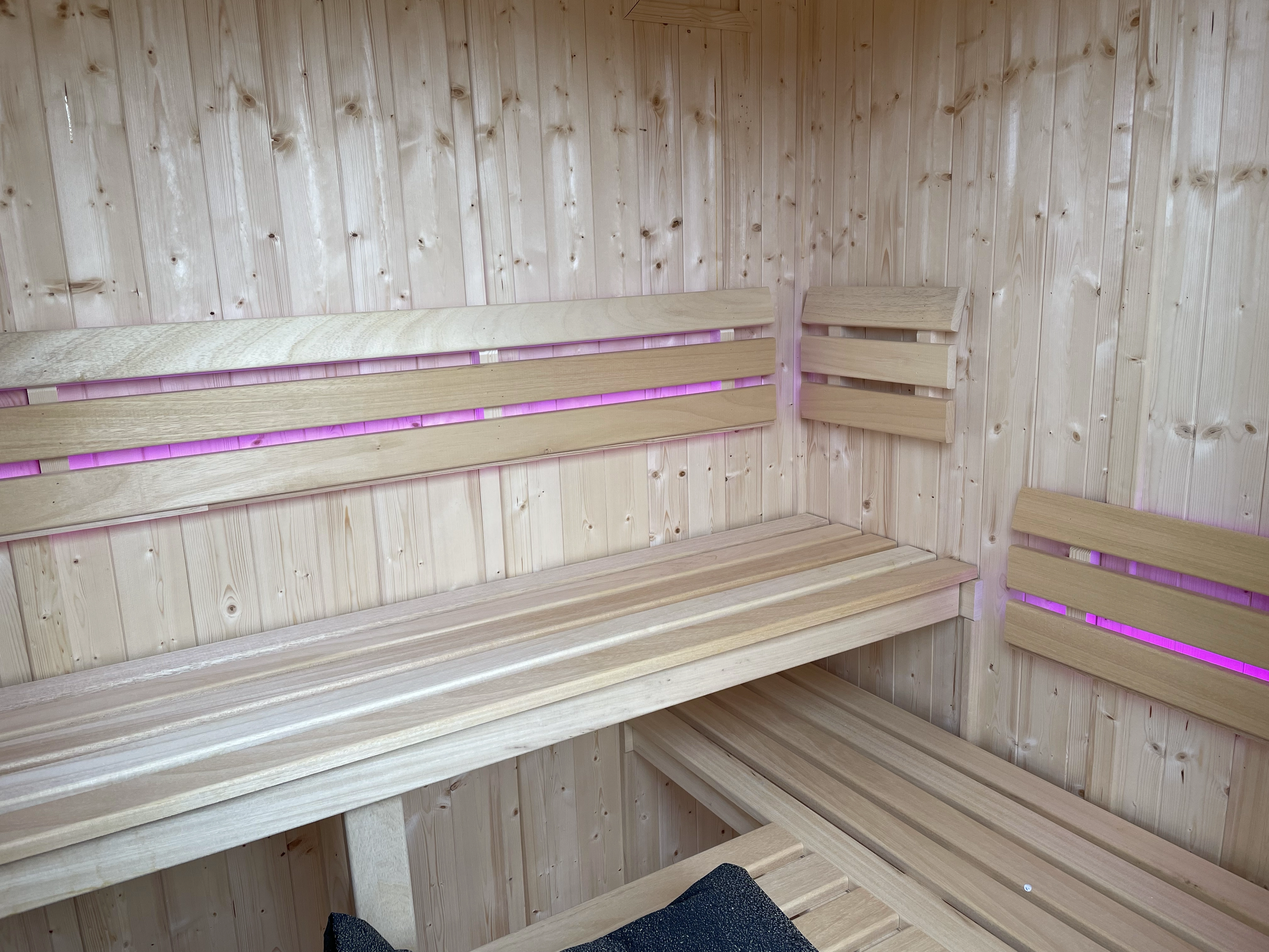 Oceanic Outdoor Sauna thumbnail