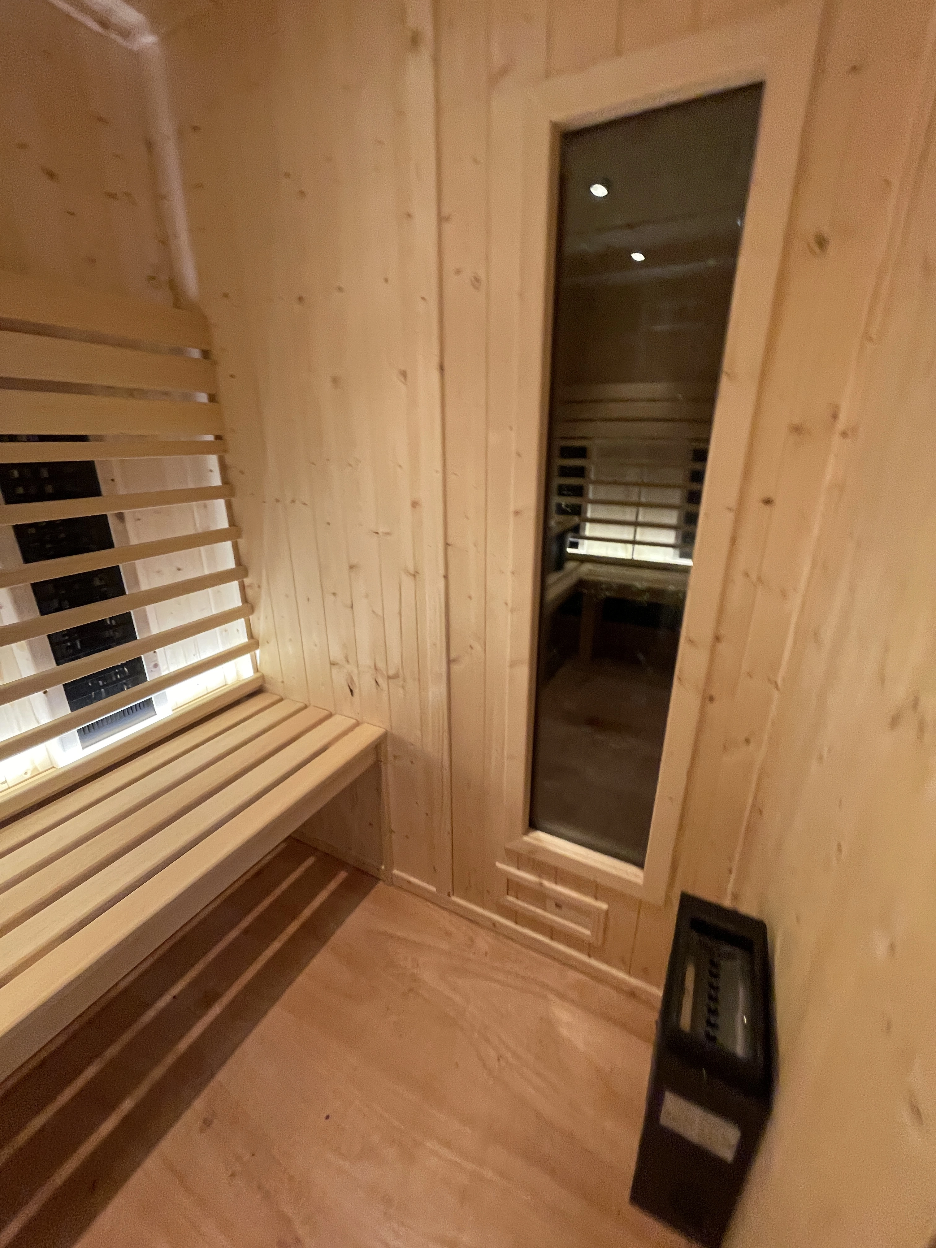 Oceanic Outdoor Sauna thumbnail